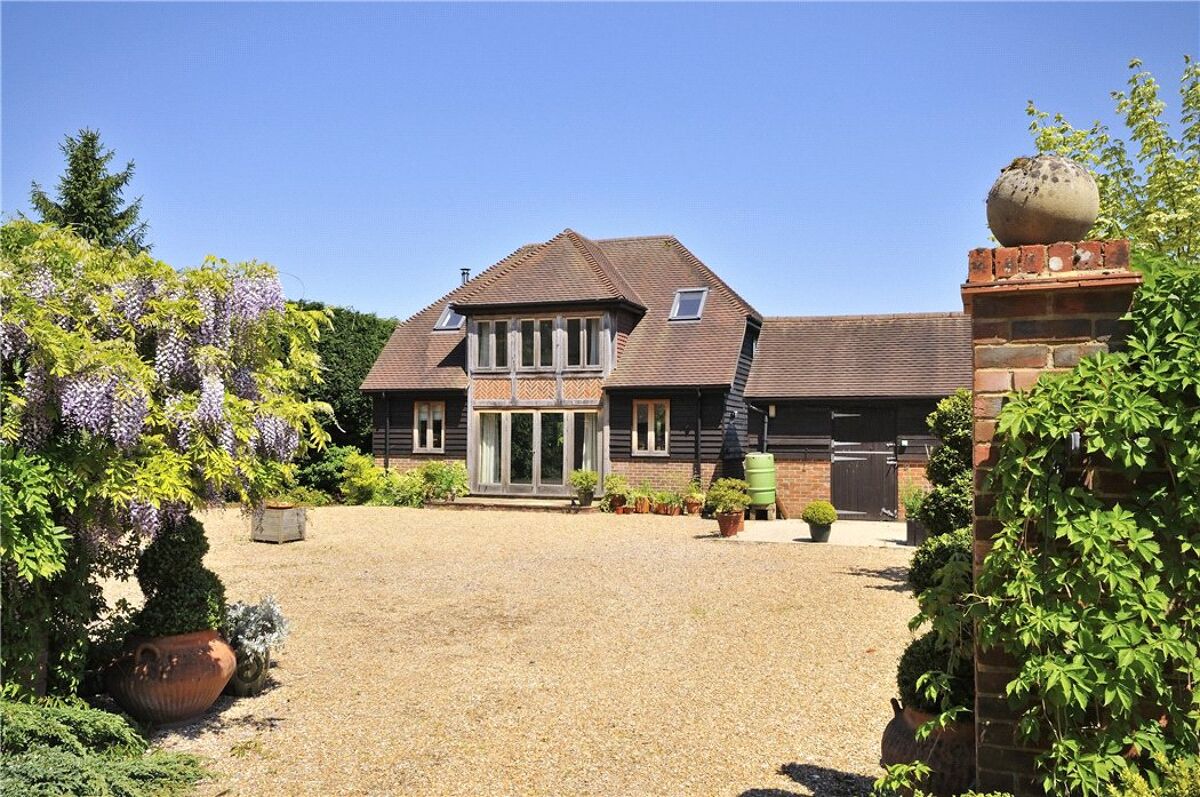 house for sale in Stapley Lane, Ropley, Alresford, Hampshire, SO24