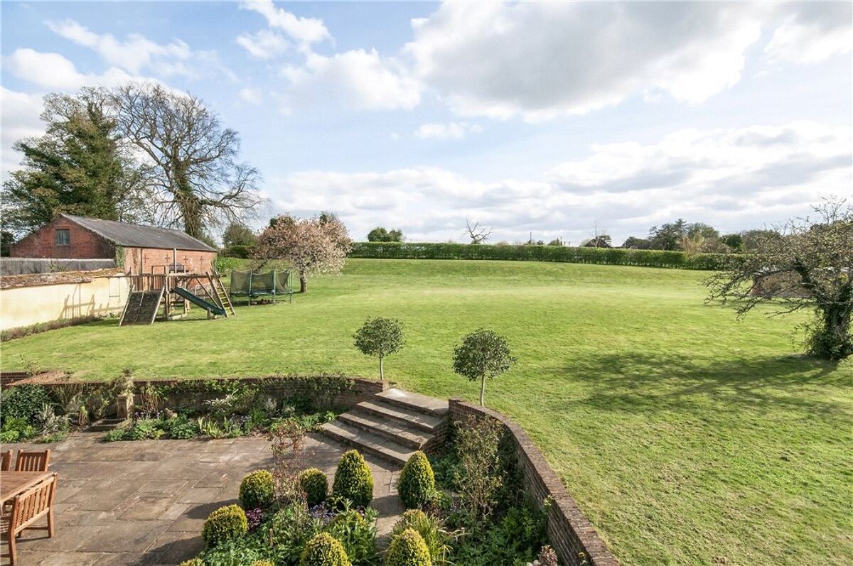 house for sale in Cheriton, Alresford, Hampshire, SO24 WIN100083