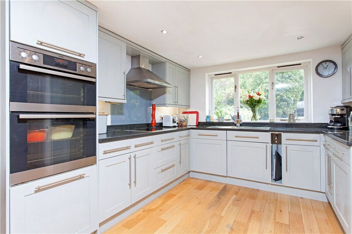 house for sale in Northbrook Avenue, Winchester, Hampshire, SO23