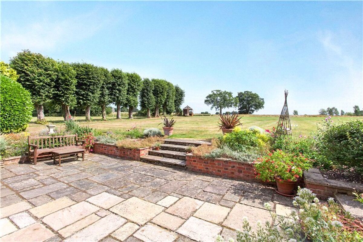 house for sale in Sarum Road, Winchester, Hampshire, SO22 WIN130254