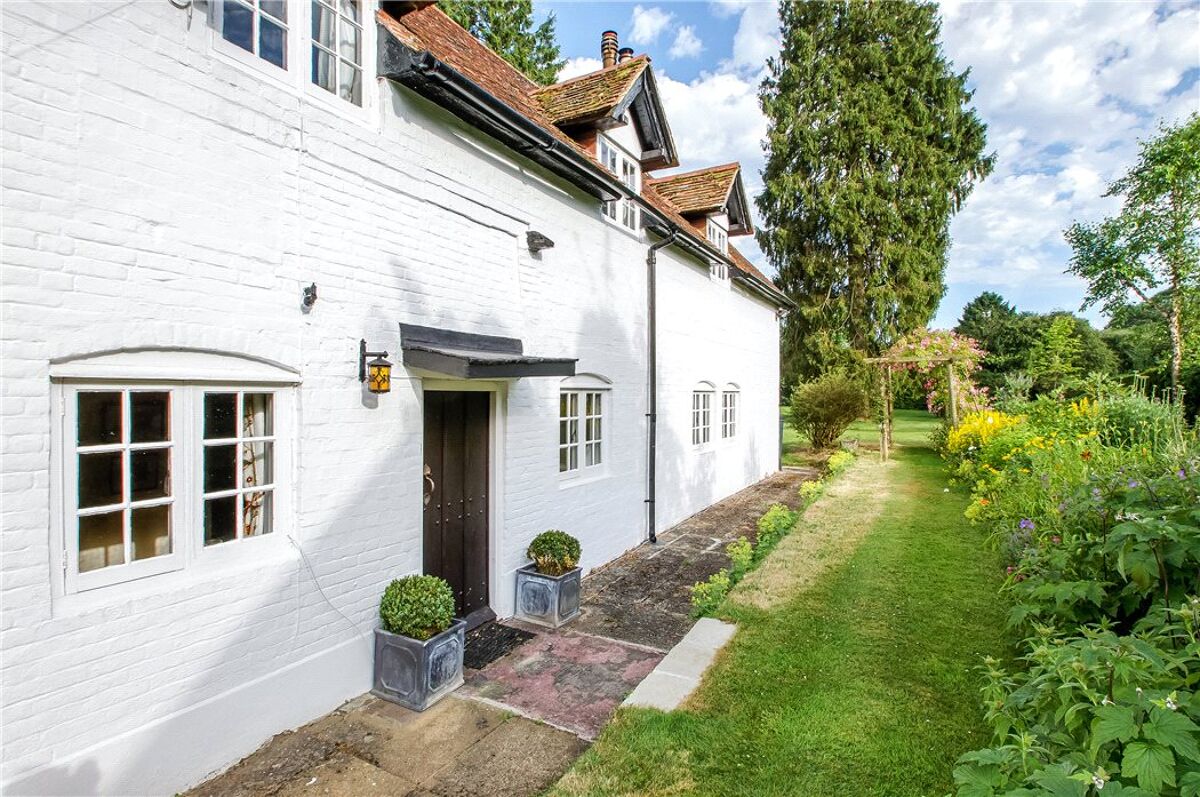 house for sale in Church Road, Upper Farringdon, Alton, Hampshire, GU34 WIN130289 Knight Frank