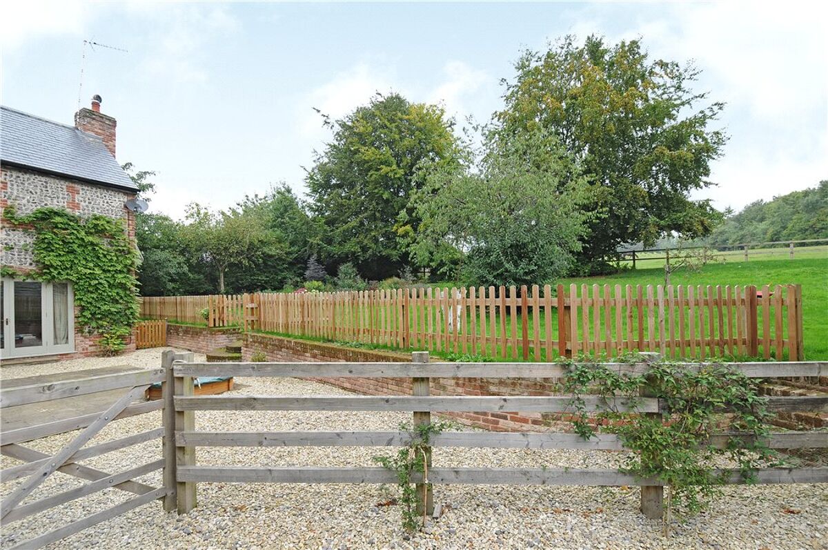 house for sale in Holly Tree House, Dunley, Whitchurch, Hampshire, RG28