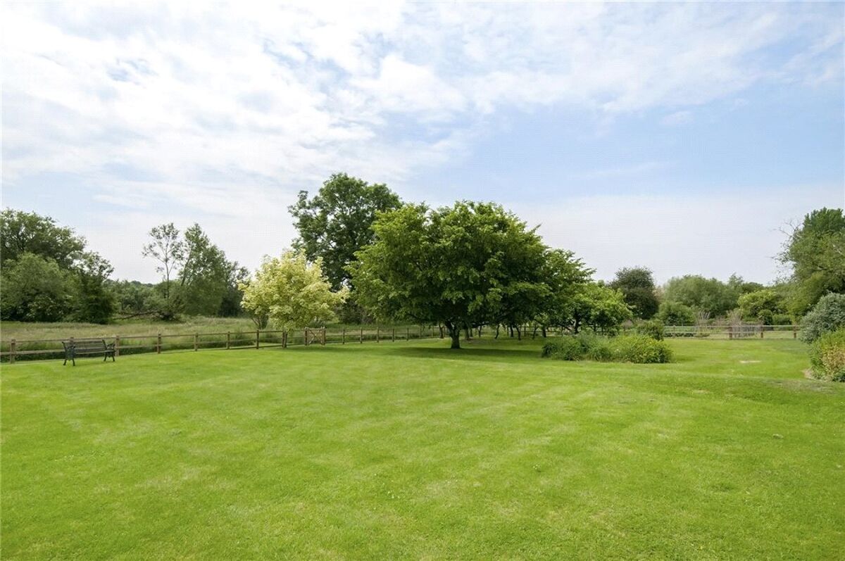 house for sale in Upper Manor Farm, Longstock, Stockbridge, Hampshire