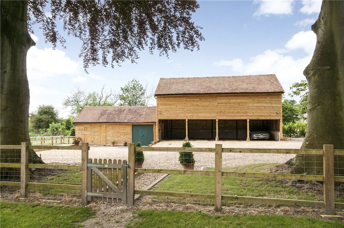 house for sale in Upper Manor Farm, Longstock, Stockbridge, Hampshire, SO20 WIN150170 Knight
