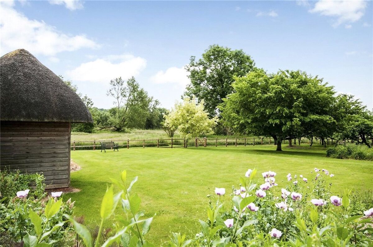 house for sale in Upper Manor Farm, Longstock, Stockbridge, Hampshire, SO20 WIN150170 Knight