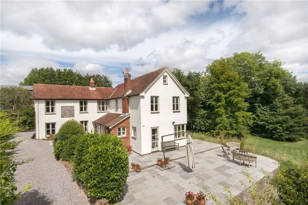 house for sale in Whaddon Lane, Owslebury, Winchester, Hampshire, SO21