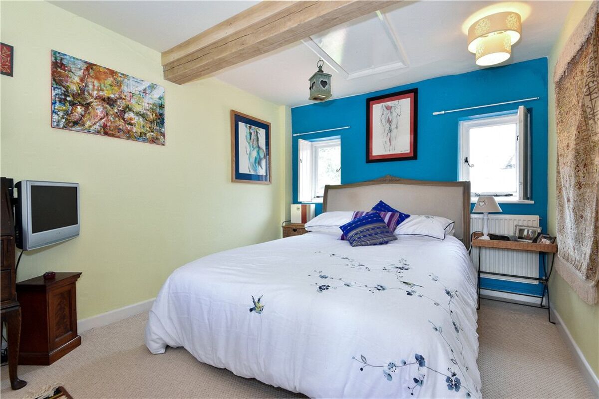 house for sale in West Meon, Petersfield, Hampshire, GU32 WIN160252