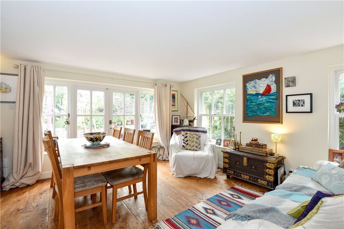 house for sale in West Meon, Petersfield, Hampshire, GU32 WIN160252