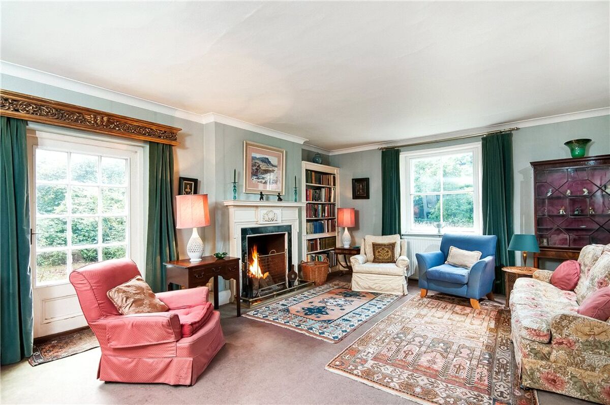 house for sale in High Street, Broughton, Stockbridge, Hampshire, SO20