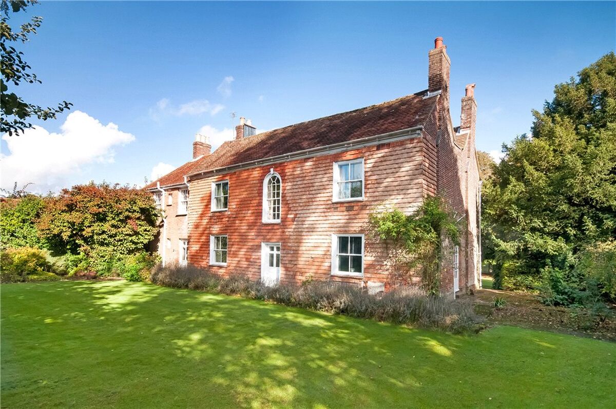 house for sale in High Street, Broughton, Stockbridge, Hampshire, SO20