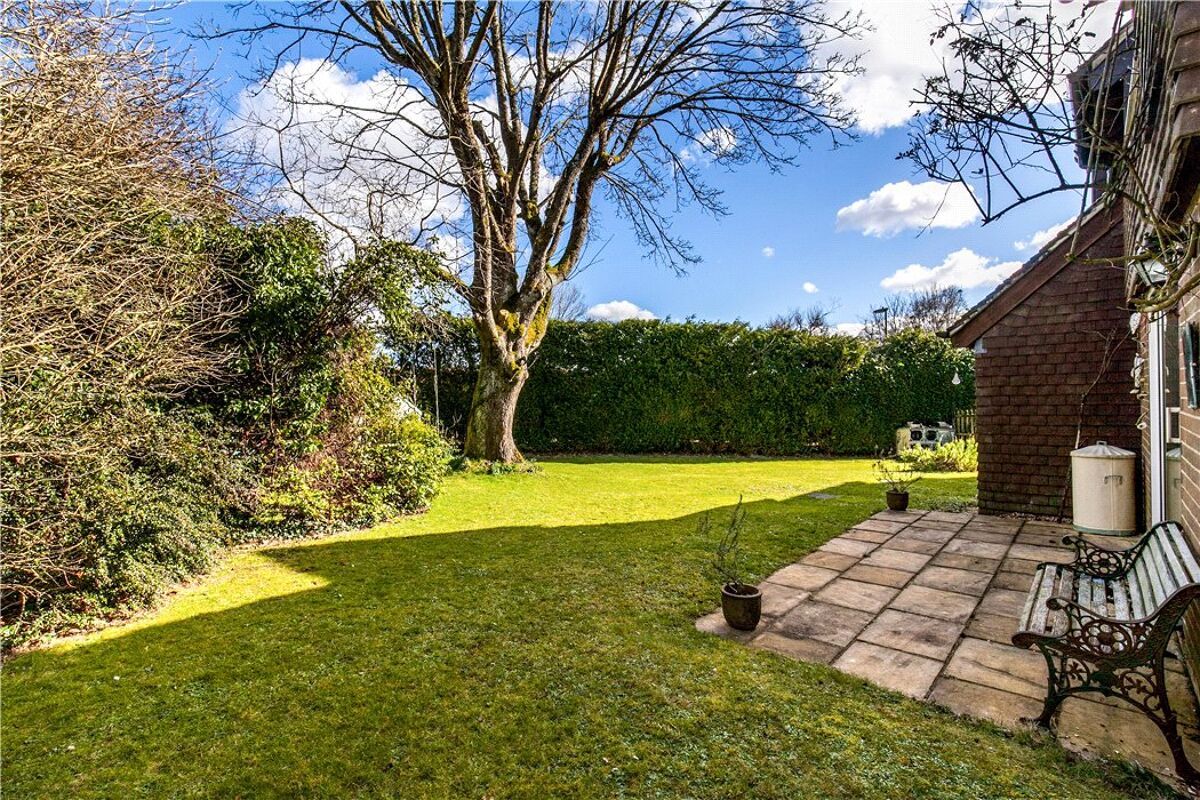 house for sale in Woodfield Drive, Winchester, Hampshire, SO22 WIN160304 Knight Frank