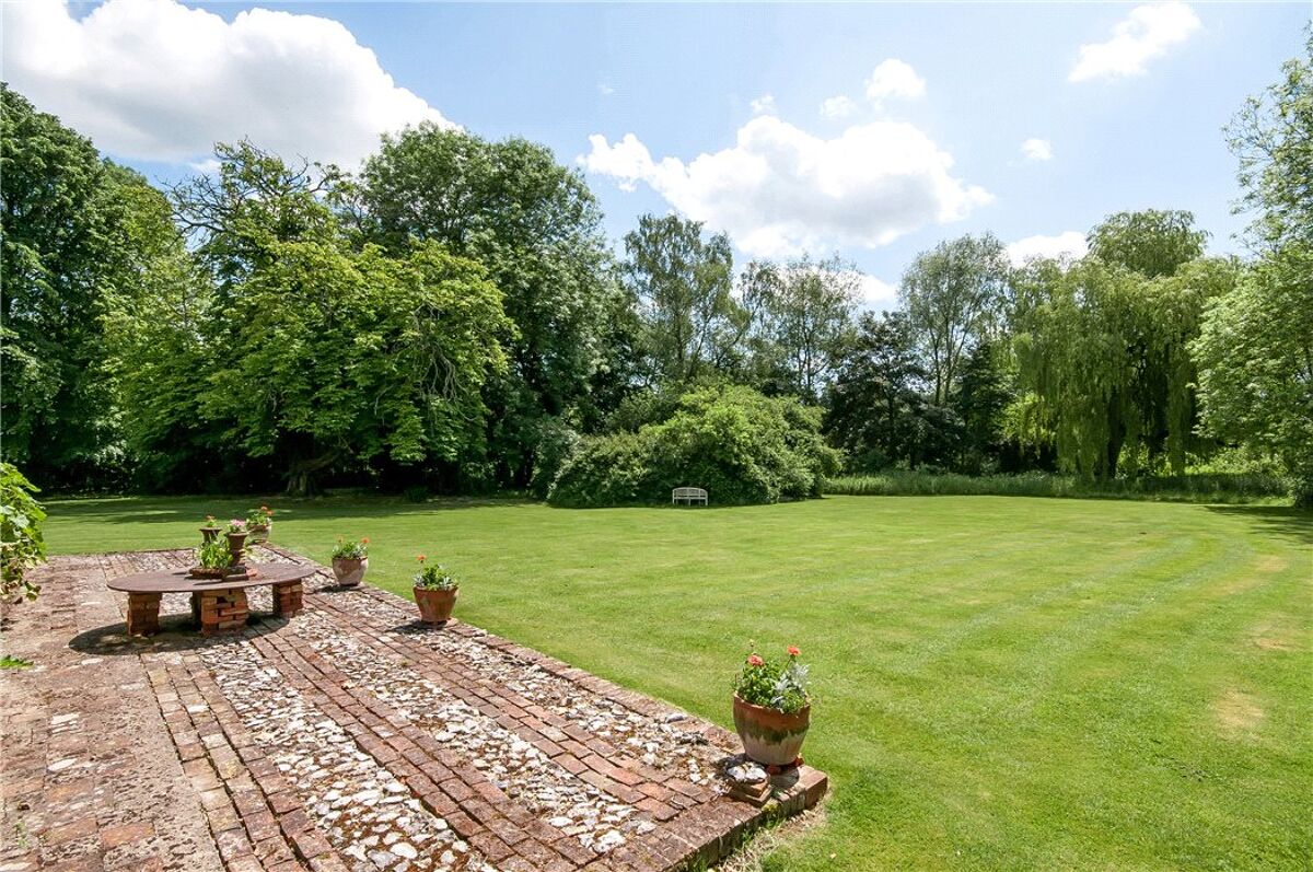 house for sale in Barton Stacey, Winchester, Hampshire, SO21