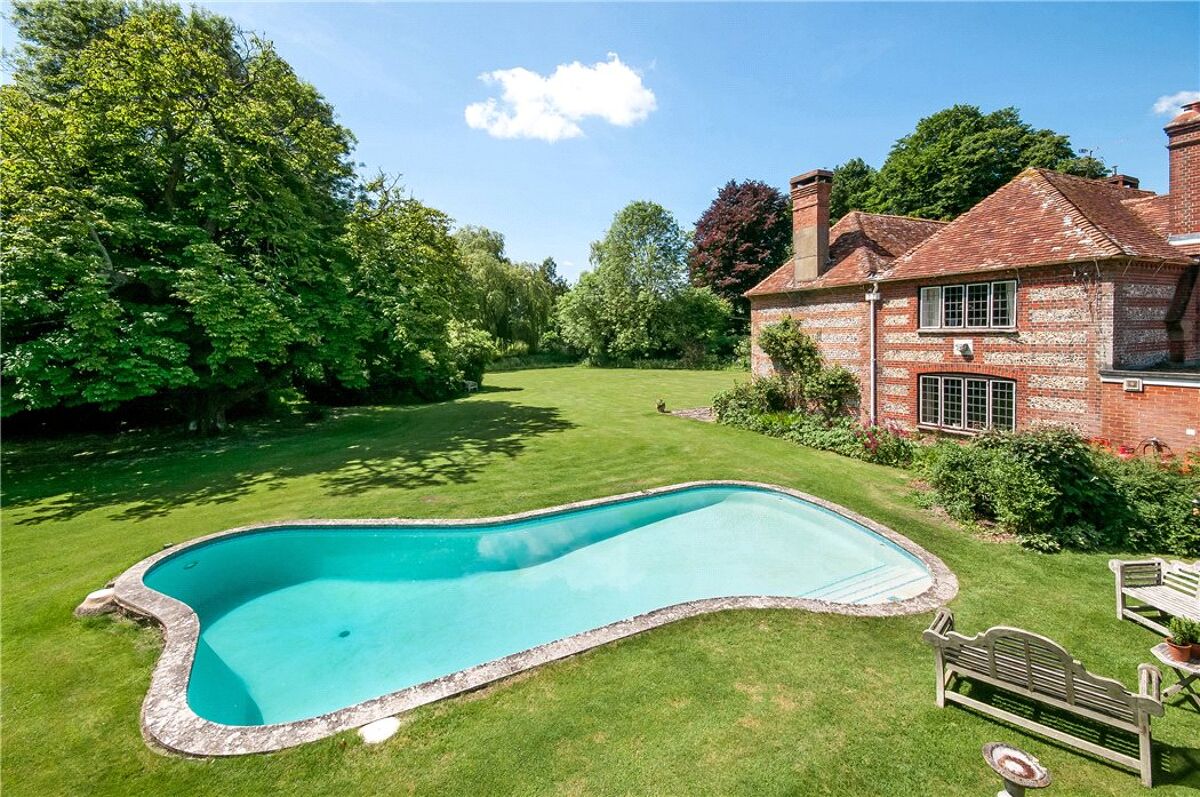 house for sale in Barton Stacey, Winchester, Hampshire, SO21