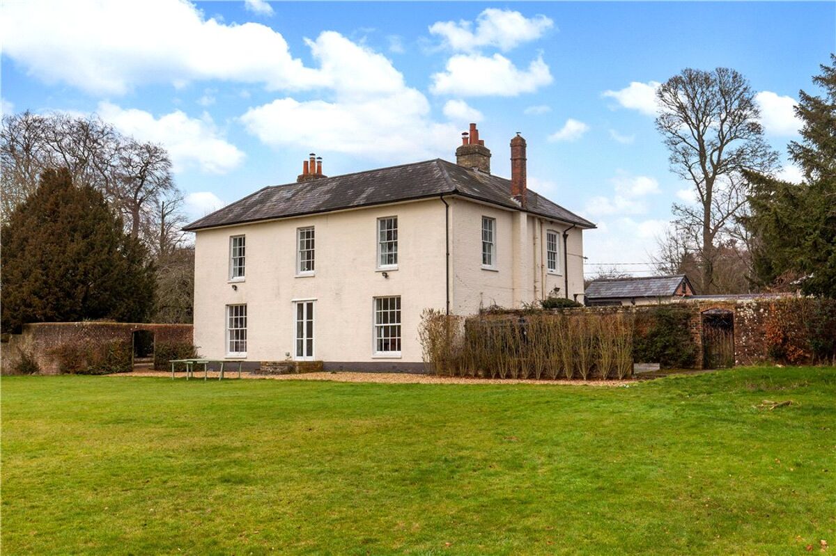 house for sale in Sutton Scotney, Winchester, Hampshire, SO21