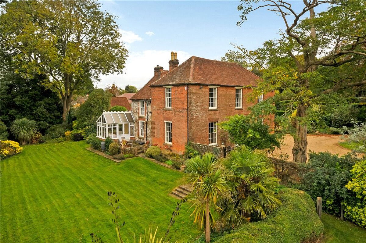 house for sale in High Street, Twyford, Winchester, Hampshire, SO21