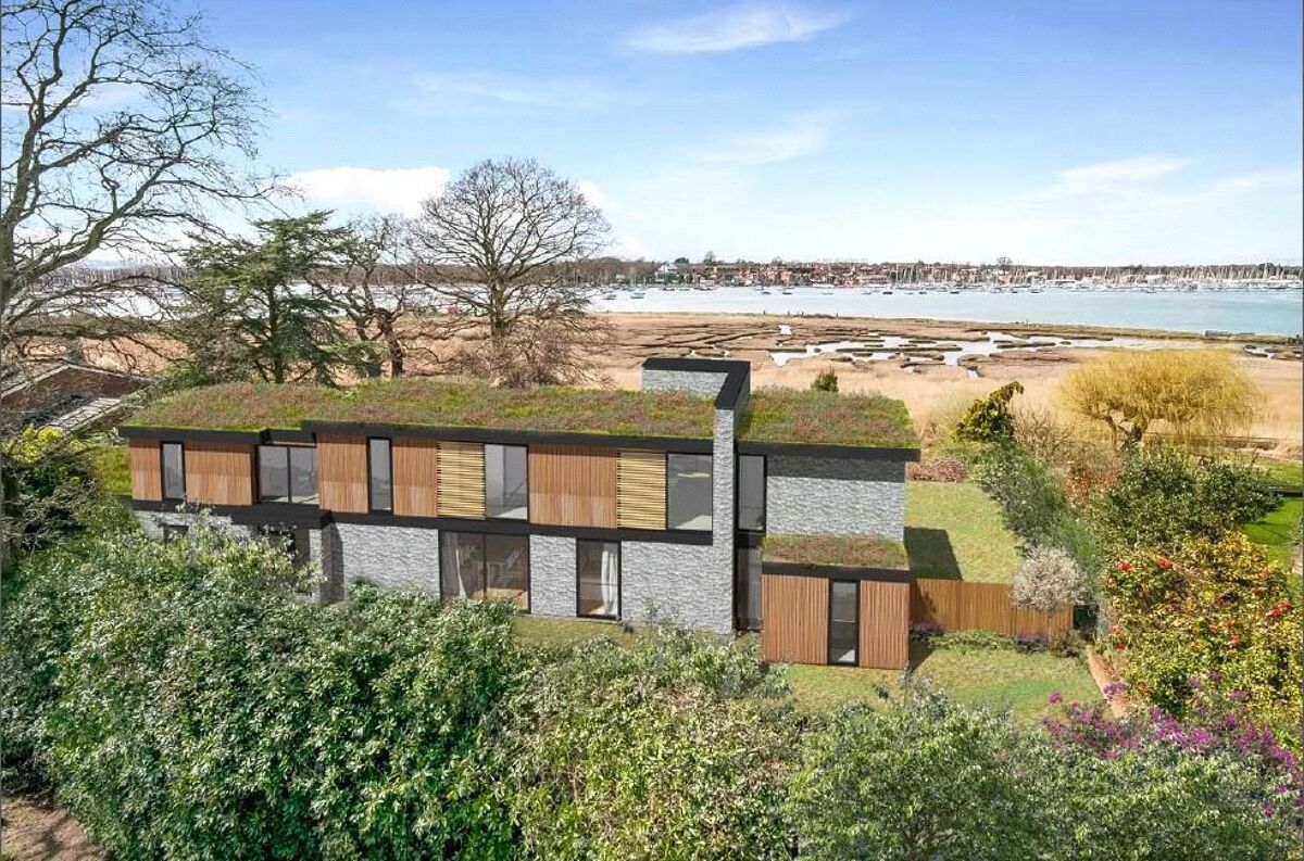 house for sale in Thornton Avenue, Warsash, Southampton, Hampshire