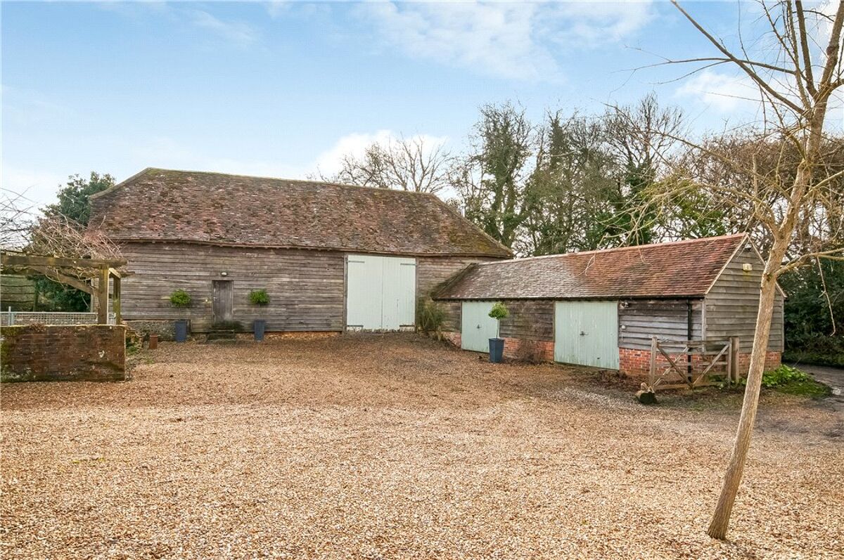 house for sale in Froxfield, Petersfield, Hampshire, GU32 WIN170275