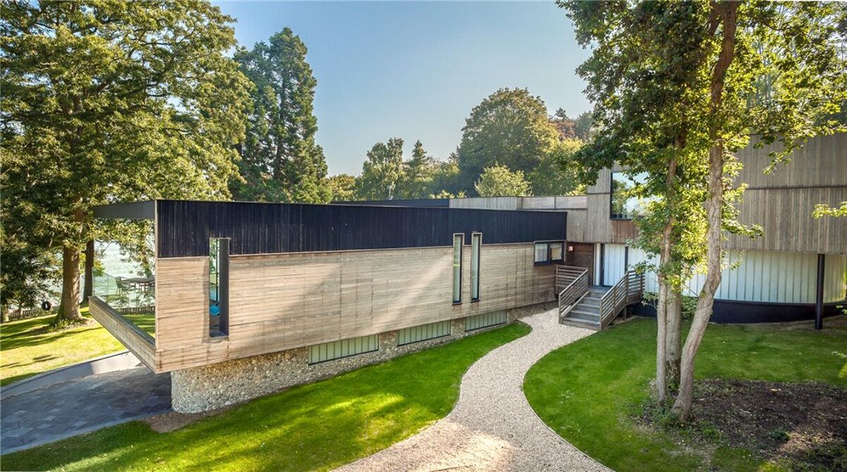 house for sale in Quarr Road, Binstead, Ryde, Isle Of Wight, PO33