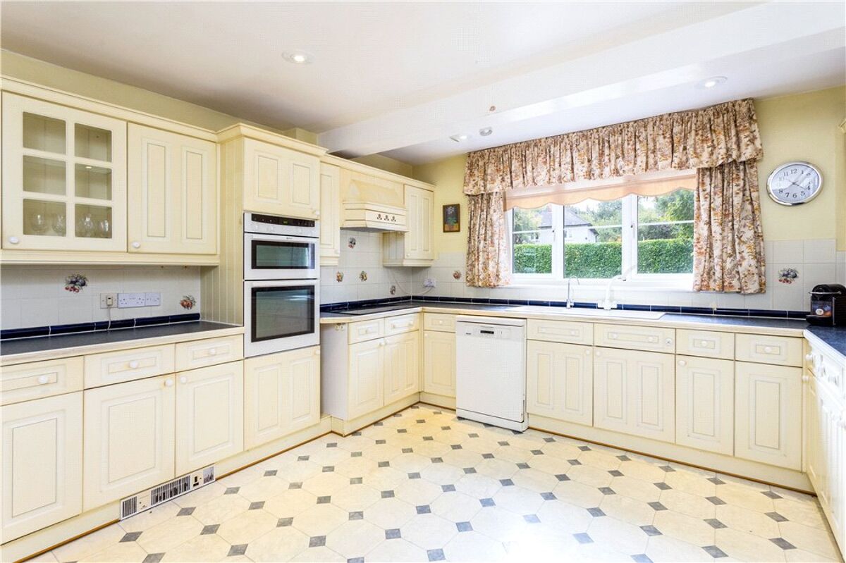 house for sale in Village Street, Thruxton, Andover, Hampshire, SP11