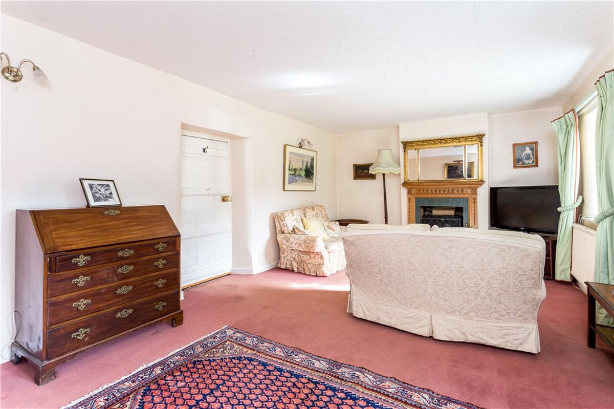 house for sale in Village Street, Thruxton, Andover, Hampshire, SP11