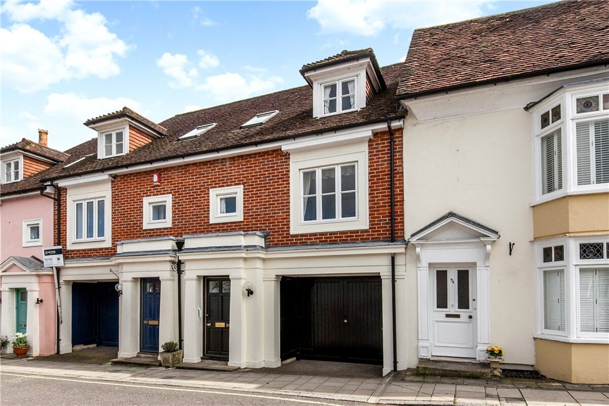 house for sale in Broad Street, Alresford, Hampshire, SO24 WIN180061