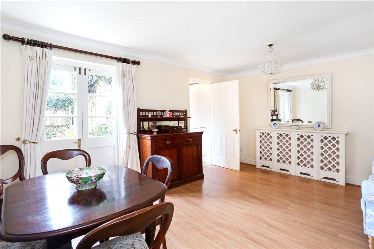 house for sale in Broad Street, Alresford, Hampshire, SO24 WIN180061