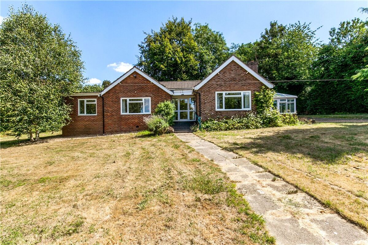 bungalow for sale in Springvale Road, Winchester, Hampshire, SO23