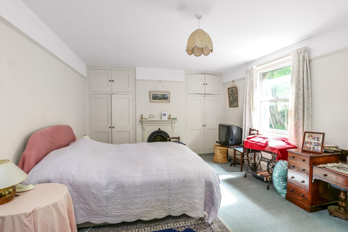 house for sale in St. Pauls Hill, Winchester, Hampshire, SO22