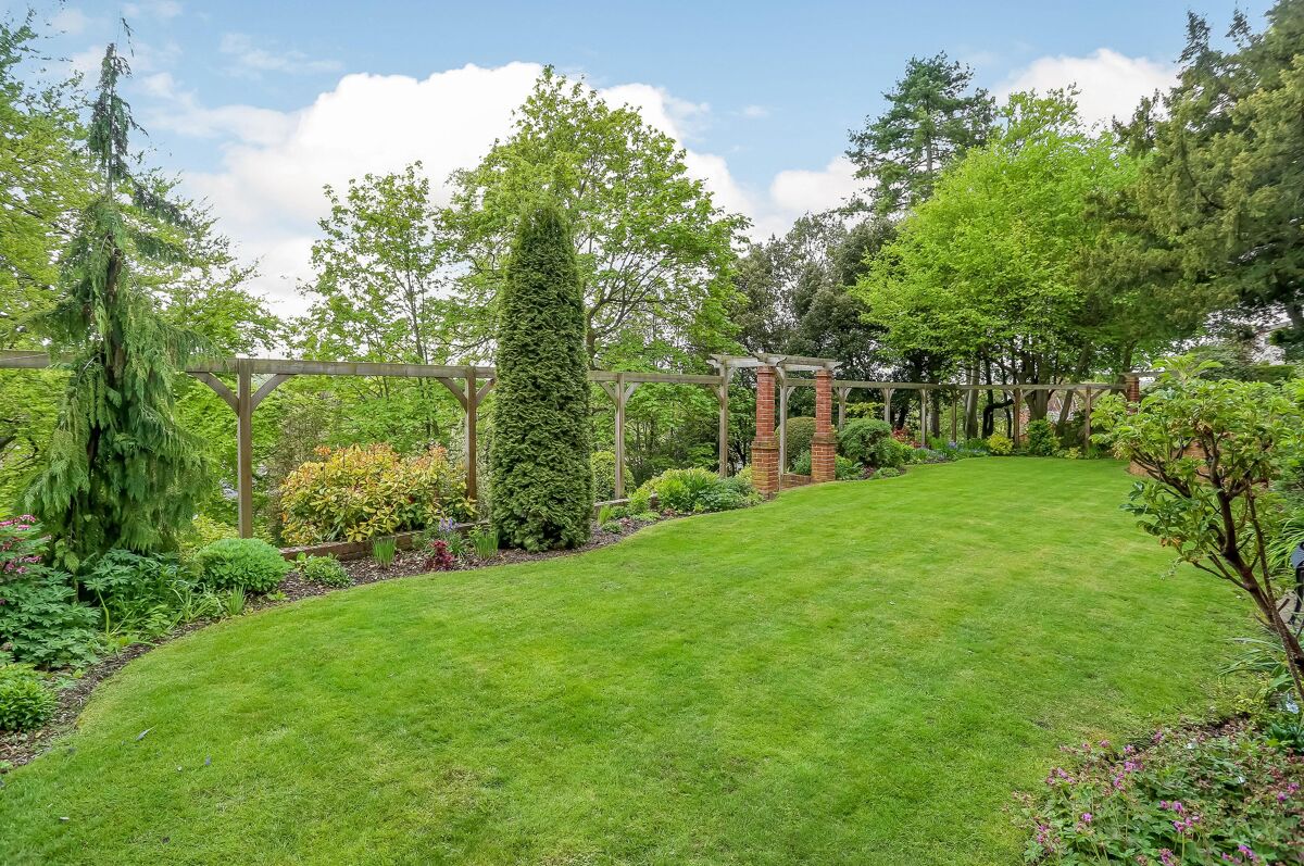 house for sale in Quarry Road, Winchester, Hampshire, SO23 WIN190153