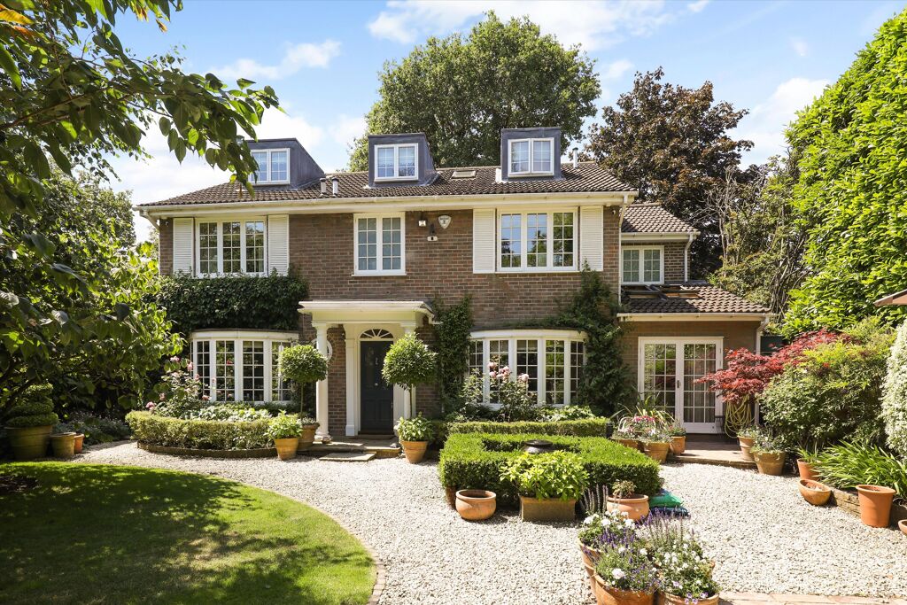 Image of Coombe Park, Kingston upon Thames, KT2