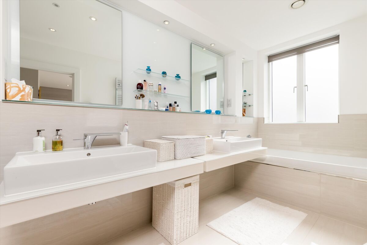 house for sale in Convent Mews, Edge Hill, Wimbledon, London, SW19