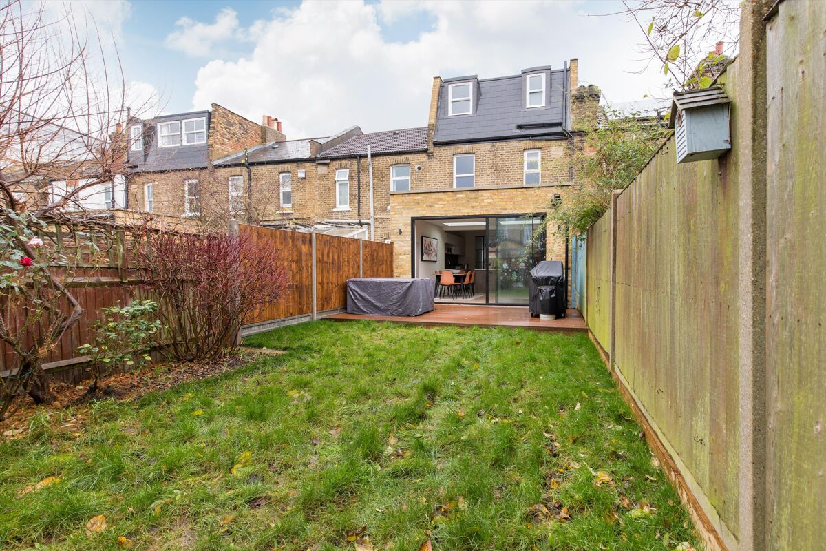 house for sale in Victory Road, London, SW19 WMB012103404 Knight Frank