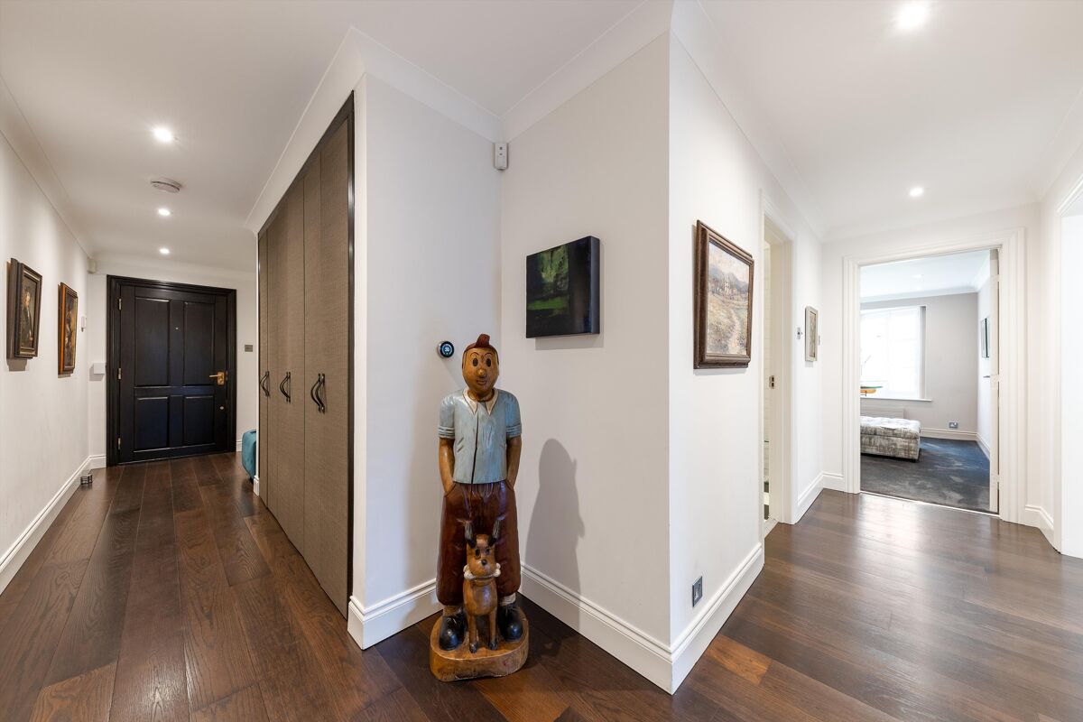 flat for sale in Somerset Road, Wimbledon, SW19 WMB012115802 Knight