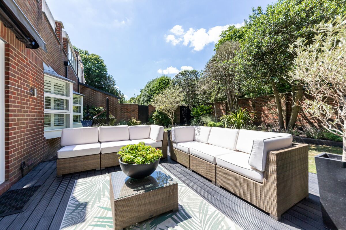 flat for sale in Somerset Road, Wimbledon, SW19 WMB012115802 Knight