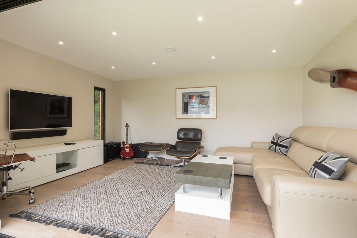 house for sale in Castle Close, Wimbledon, London, SW19 WMB012134601