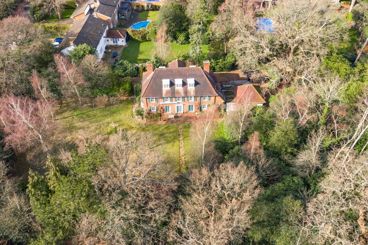 house for sale in Warren Road, Kingston upon Thames, KT2 WMB012154132