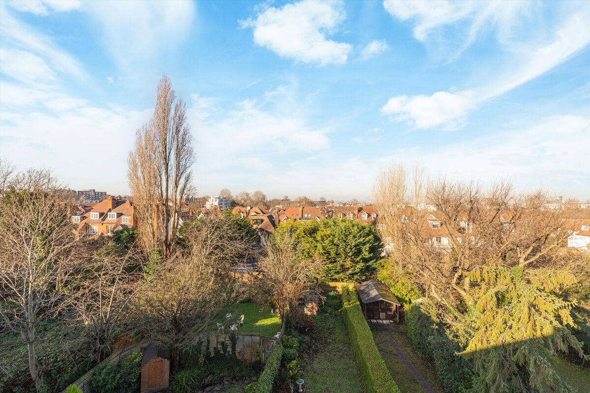 flat for sale in West Hill, East Putney, London, SW15. WMB012179981