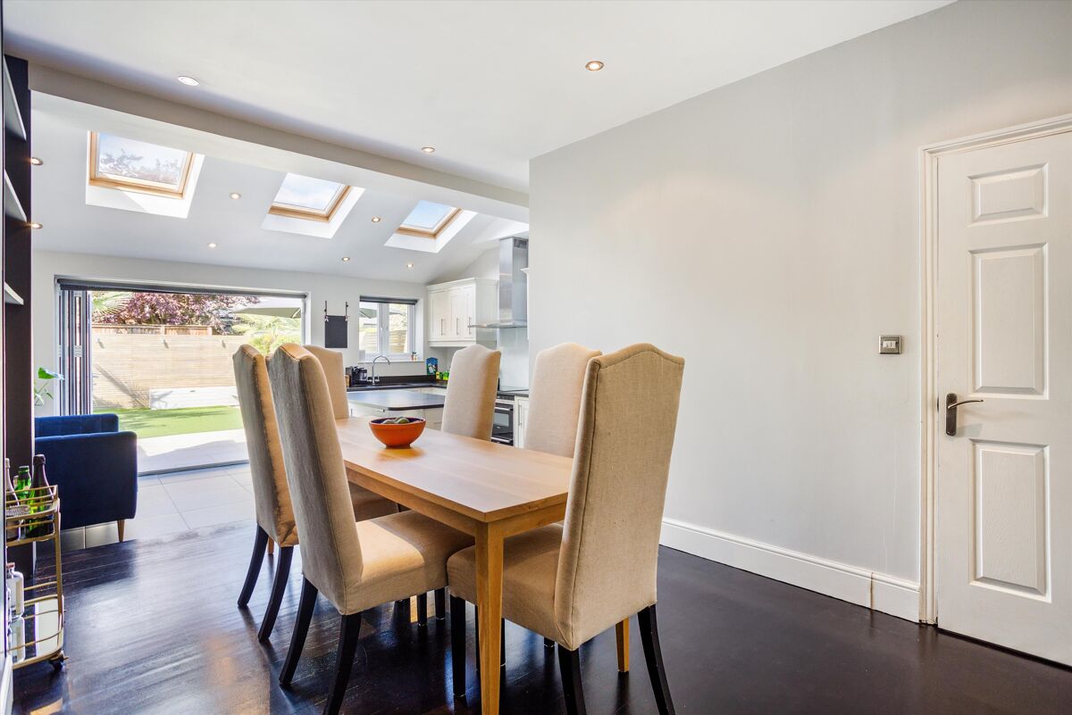 house for sale in Braemar Avenue, London, SW19 WMB012193096 Knight