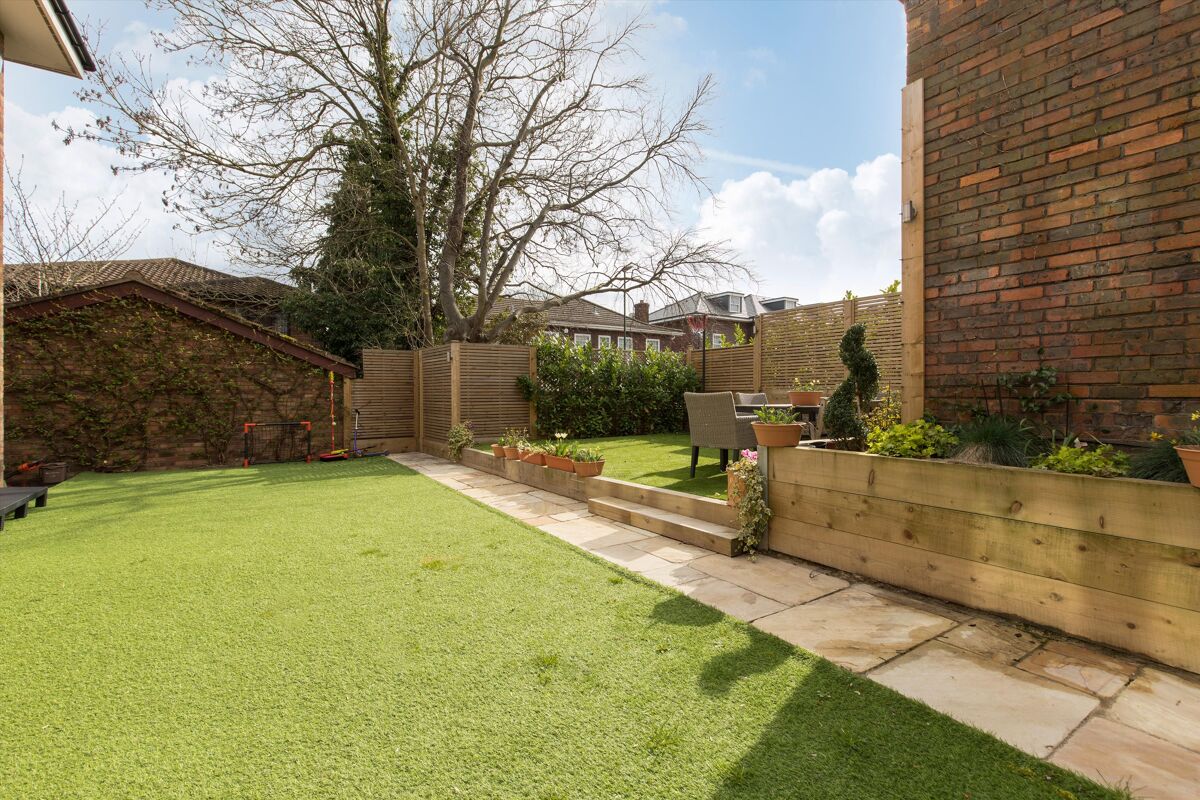 house for sale in Arthur Road, Wimbledon, London, SW19 WMB012217256