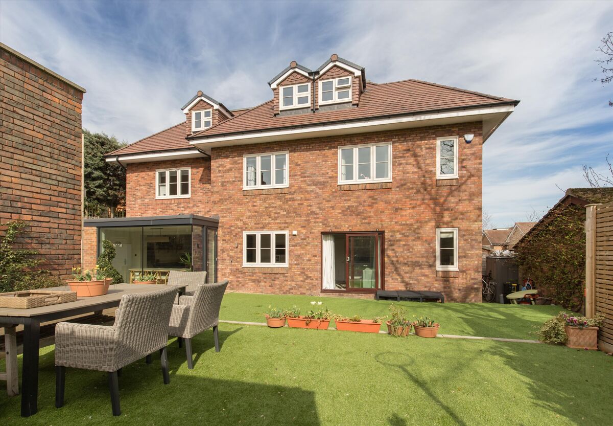 house for sale in Arthur Road, Wimbledon, London, SW19 WMB012217256