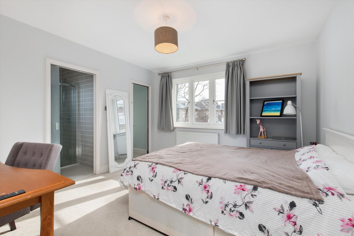 house for sale in Arthur Road, Wimbledon, London, SW19 WMB012217256 Knight Frank