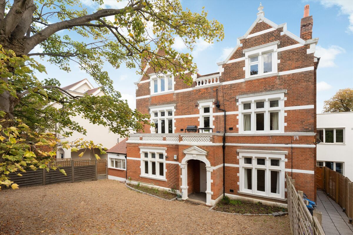 Immobilien zum Kauf Arthur Road, London, SW19 Knight Frank