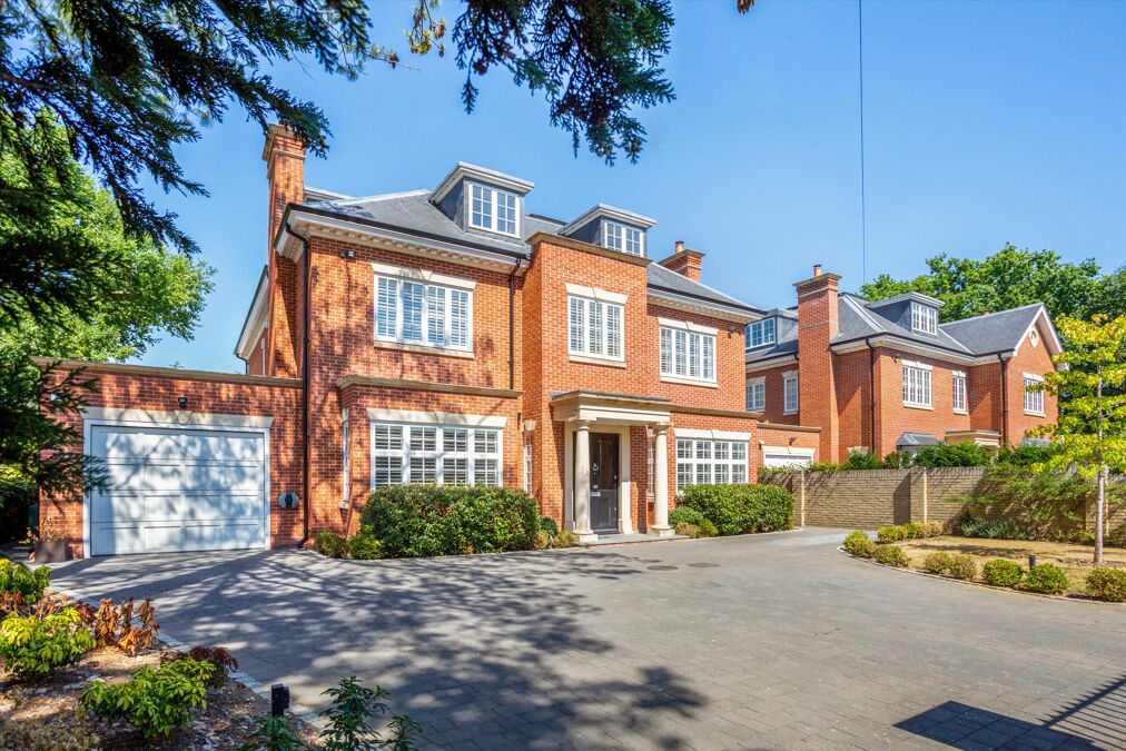 Image of Coombe Hill Road, Coombe, Kingston upon Thames, KT2