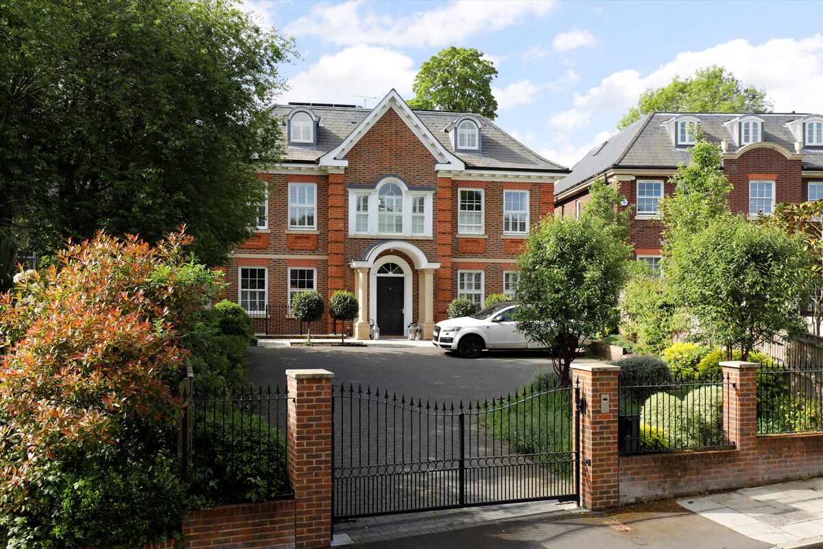 house for sale in Deepdale, Wimbledon Village, London, SW19