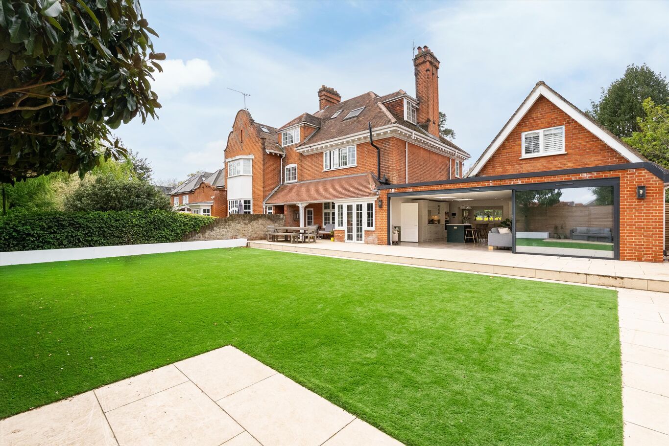 Image of Westcar Lane, Hersham, Walton-on-Thames, Surrey, KT12