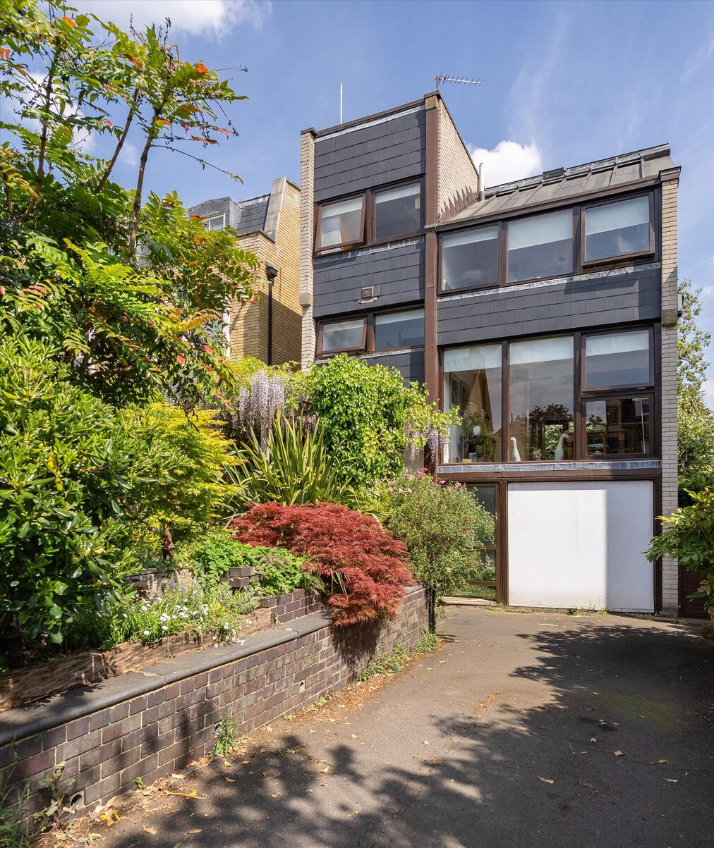 Image of Spencer Hill, Wimbledon, London, SW19