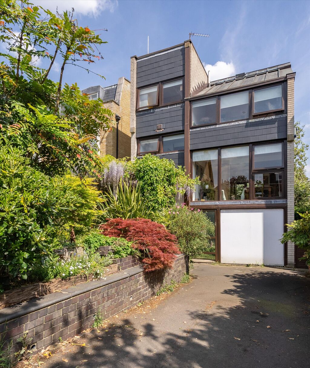 Image of Spencer Hill, Wimbledon, London, SW19