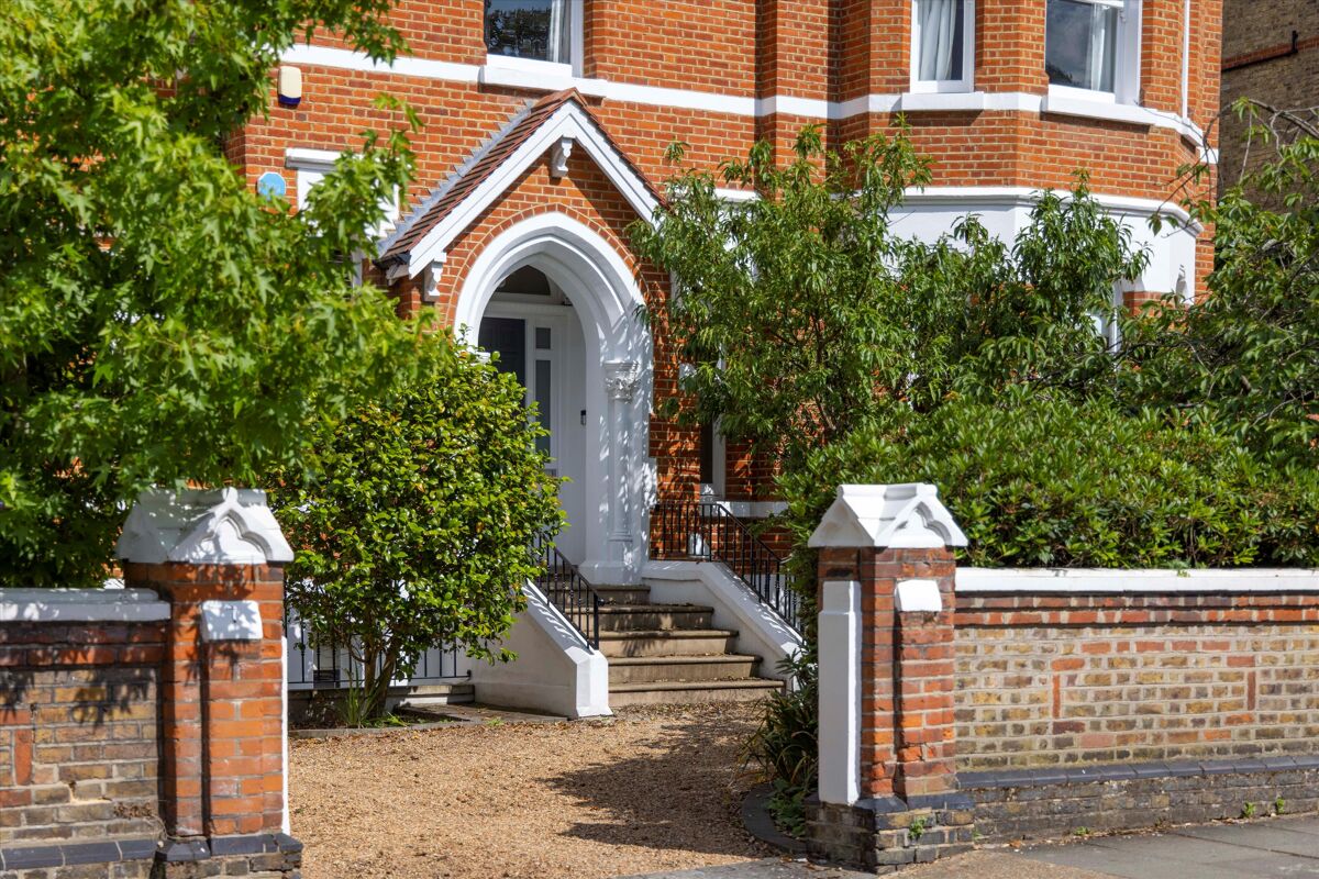 house for sale in Road, London, SW15 WMB012382058 Knight