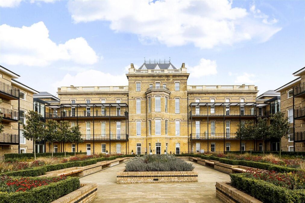 Image of Theodore Lodge, 7 Chambers Park Hill, Wimbledon, London, SW20