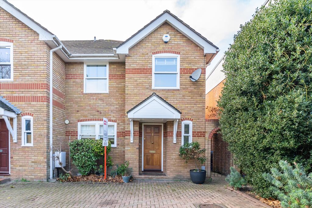 Image of Arterberry Road, London, SW20